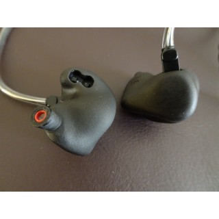 InEar ProPhile 8 (PP8) matt black 帶開關版