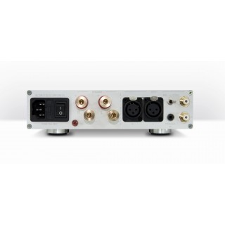 ST-10 150W x 2 立體聲後級擴音機